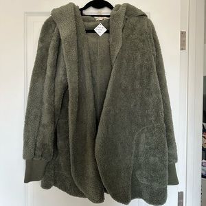 Hem & Thread Amazing Sherpa Sweater cardigan